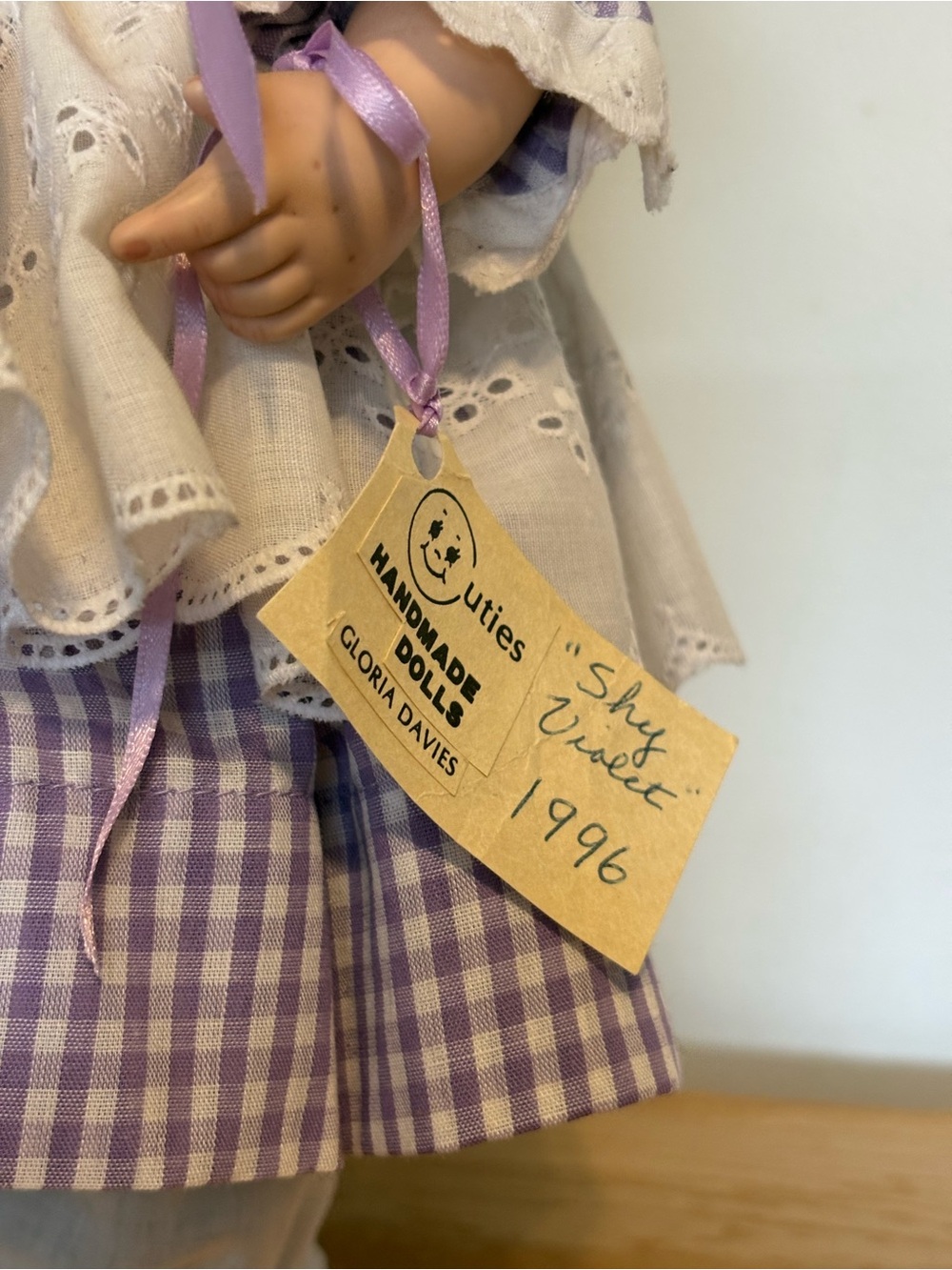 Cuties Handmade Artist Doll Shy Violet by Gloria Davies 1996 “Shy Violet” - Picture 8 of 15